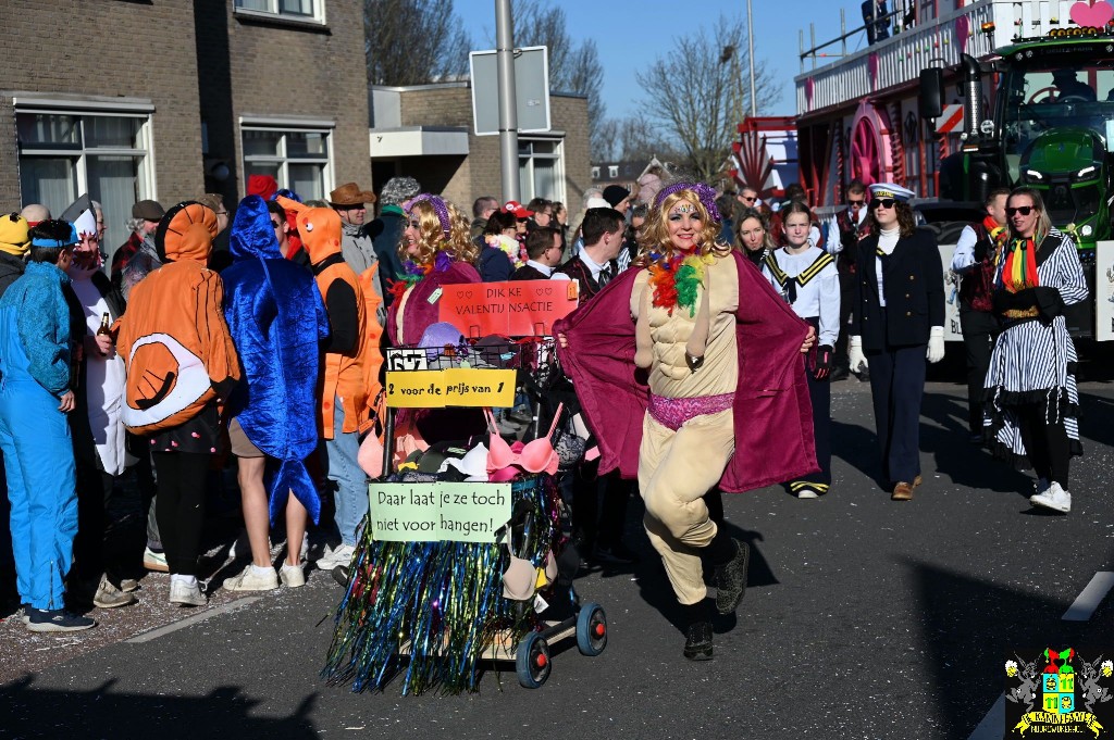 ../Images/Grote optocht 2026 110.jpg
